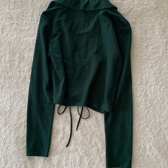 Zara | Ruched Top - Picture 4 of 8